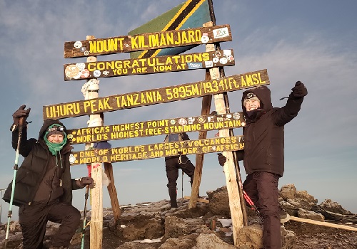 Lemosho route 8-day Kilimanjaro trekking tour