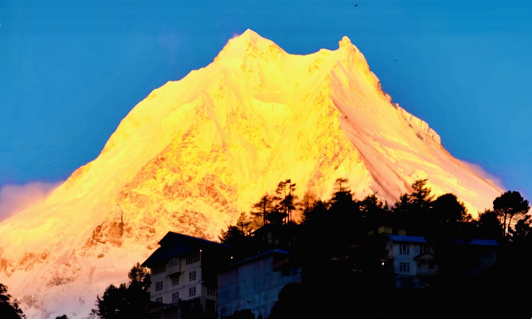 17 Days Manaslu Circuit Trek Nepal 17 Days Manaslu Circuit Trek Nepal